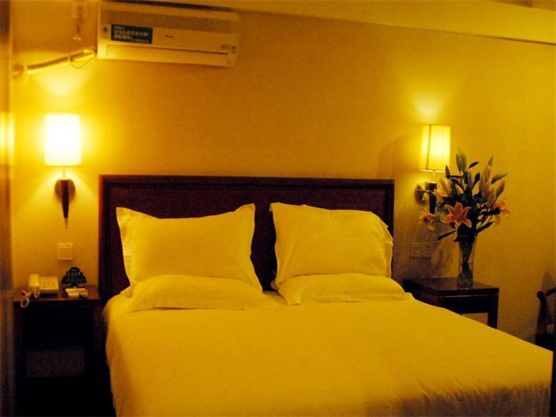 Gma Hotel Shanghai Wuning Road Zhenping Road Metro Station Exterior foto